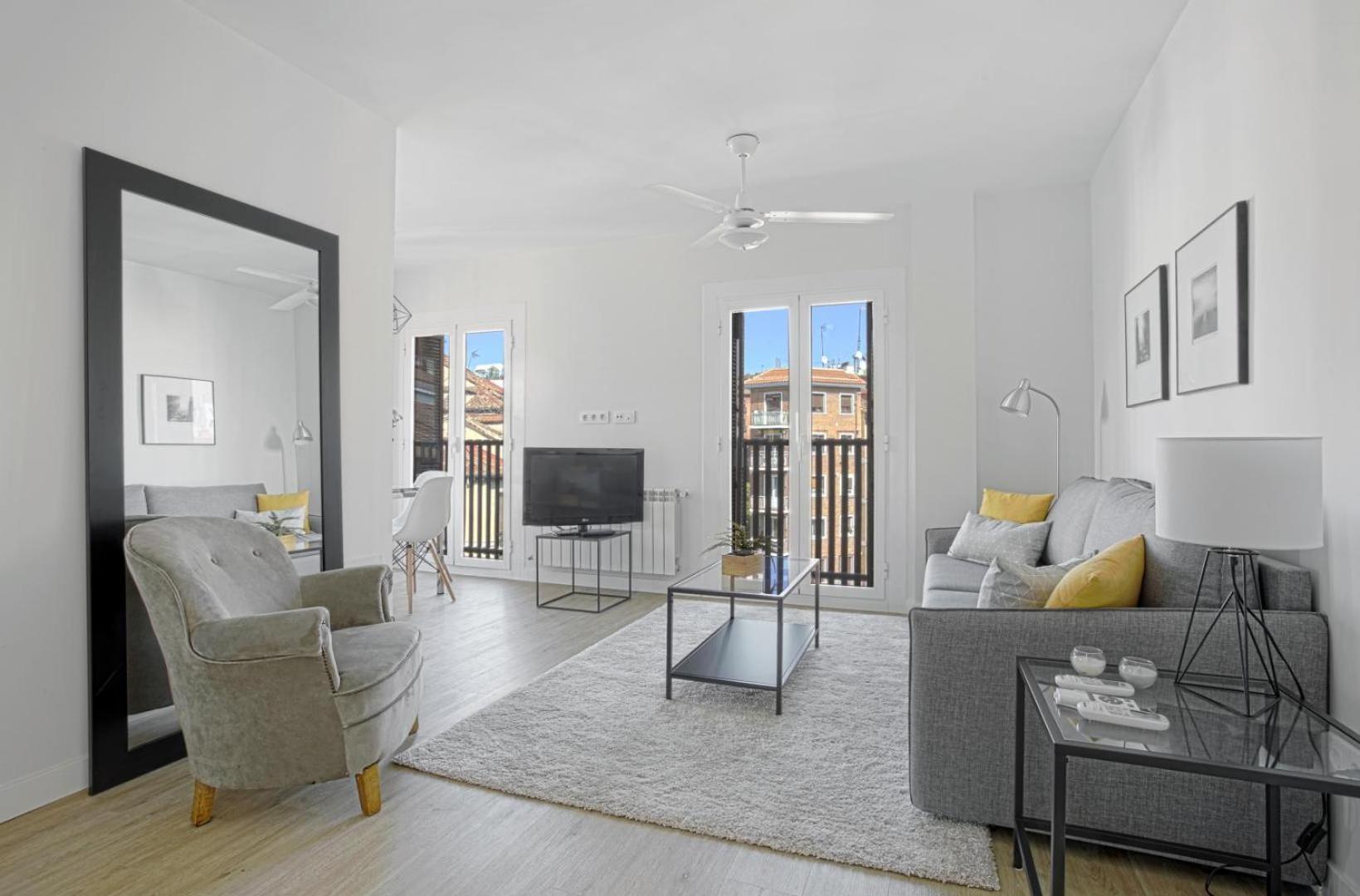 Genteel Home Cava Baja Madrid Exteriér fotografie